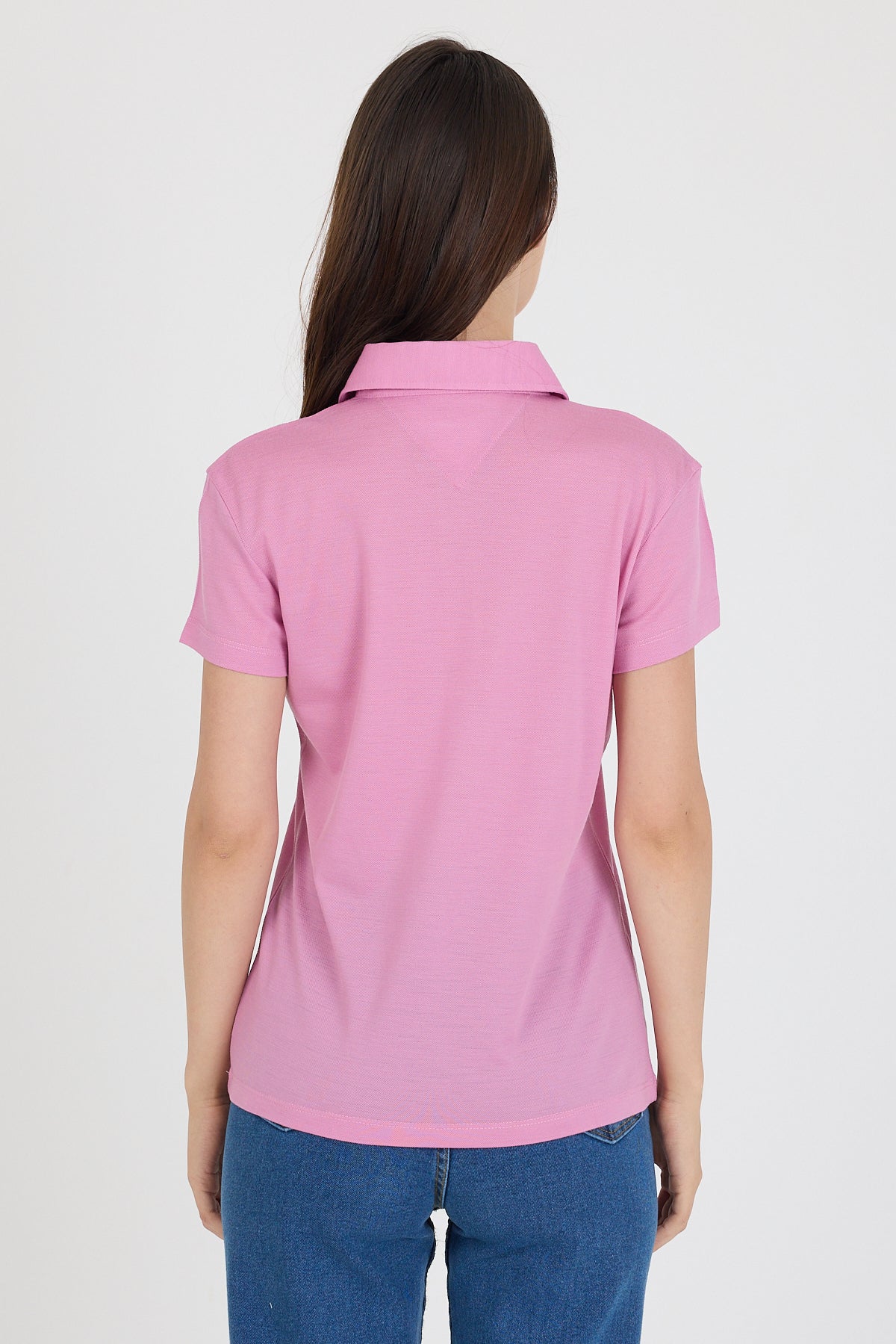Różowa damska koszulka polo z wełny merino w stylu casual