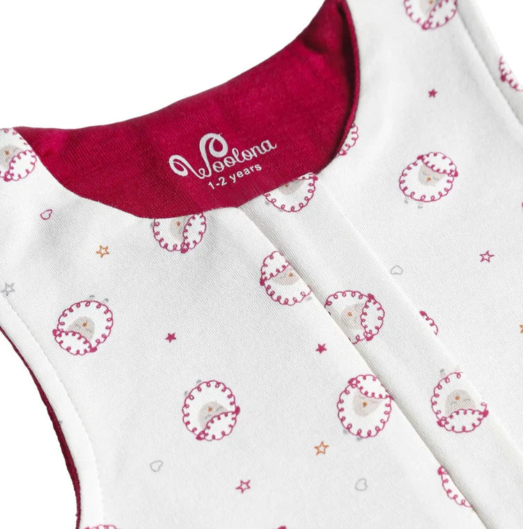 Różowy śpiworek merino dla dzieci – zbliżenie zamka i miękkiego materiału