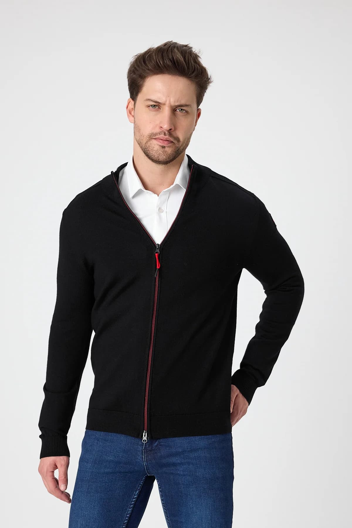Czarny męski kardigan ze 100% wełny merino extrafine