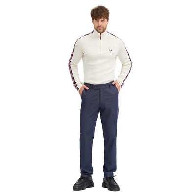 Męskie spodnie denim z wełną merino w codziennej stylizacji