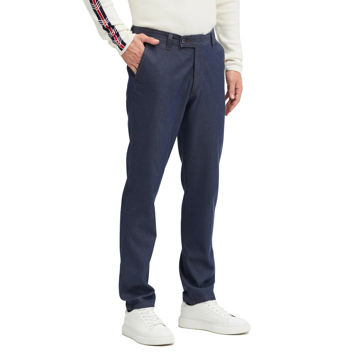 Męskie granatowe spodnie w stylu denim z 45% wełny merino – widok z przodu